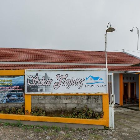 Reddoorz Near Candi Cetho Karanganyar Karanganyar  Екстер'єр фото